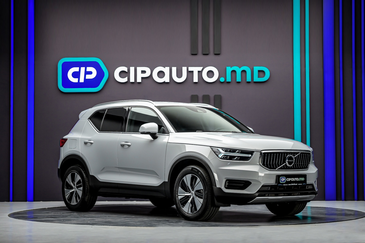 Volvo XC40 2020 4/13