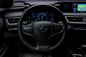 Lexus UX 250h 2020 9/15