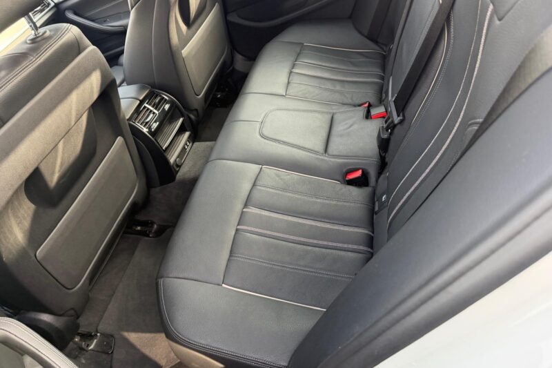 BMW 5 Series 520d2021 5/7