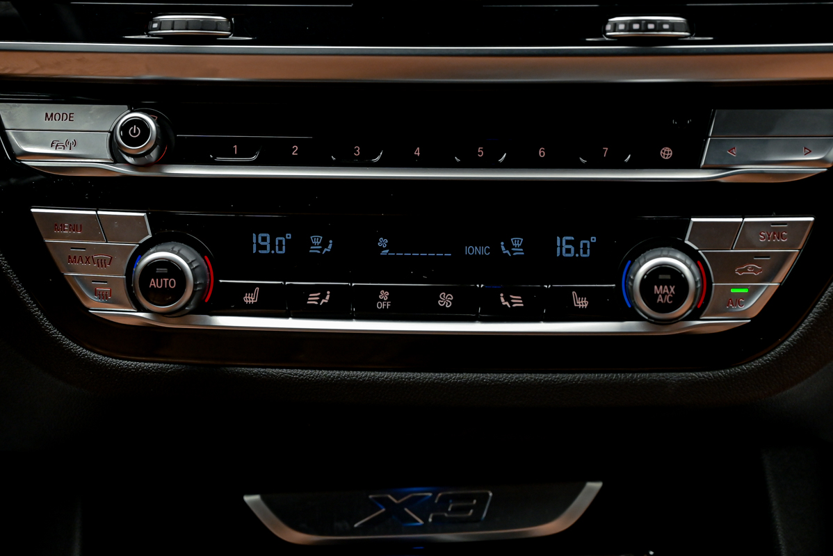 BMW X3 30e2020 11/16