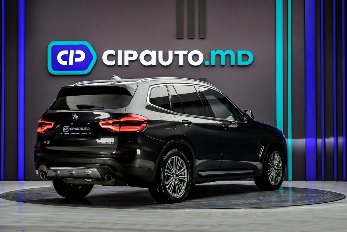 BMW X3 30e2020 3/16