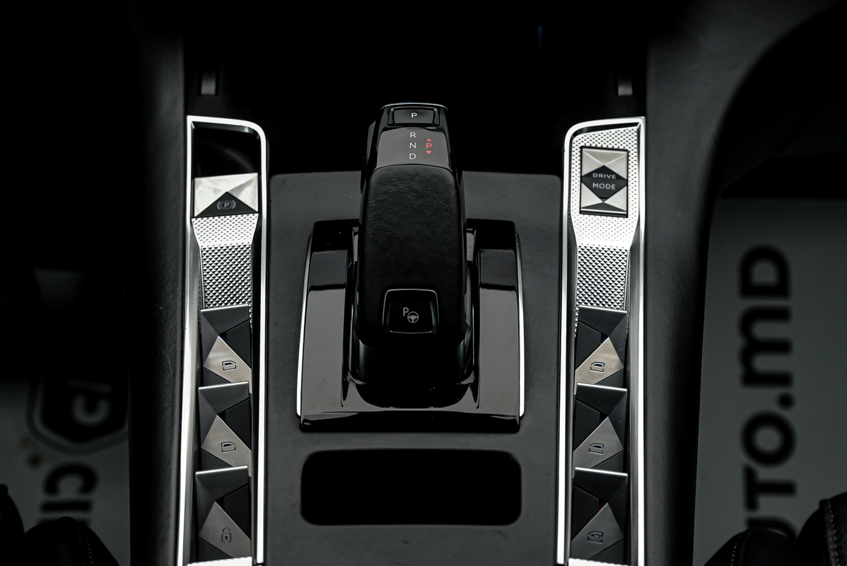 DS_Automobiles DS 7 Crossback 2020 11/14