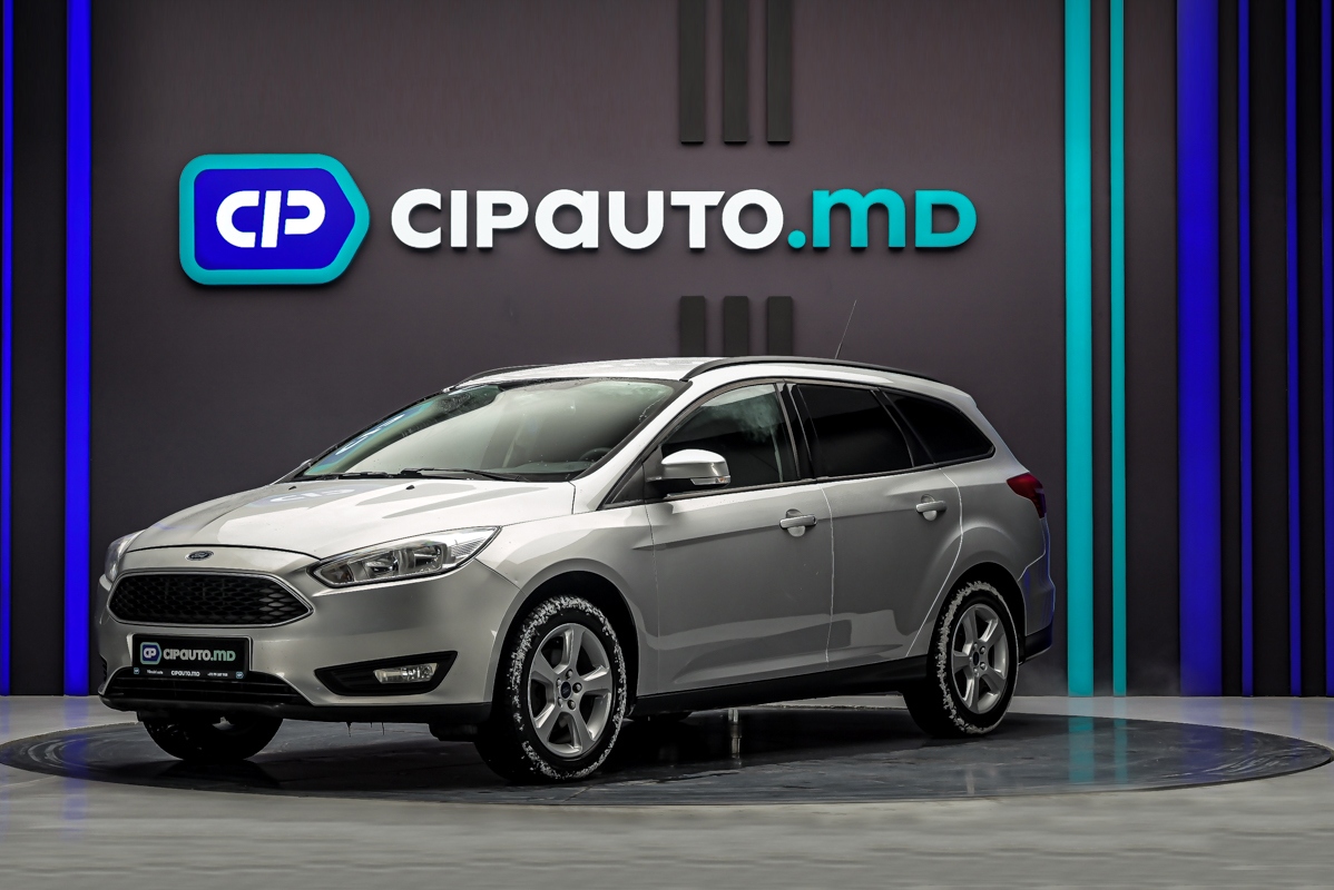 Ford Focus 2017 - 280 000 km - Diesel - Manuală