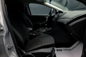 Ford Focus 2017 6/12
