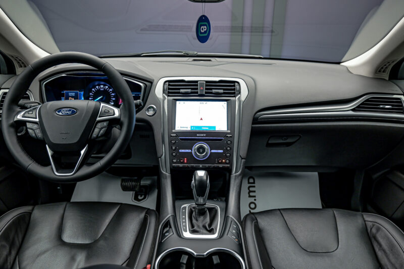 Ford Mondeo 2020 5/13