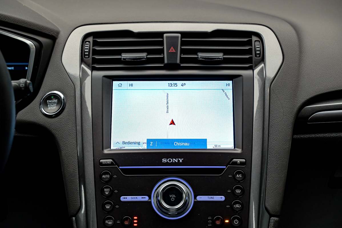 Ford Mondeo 2020 10/13