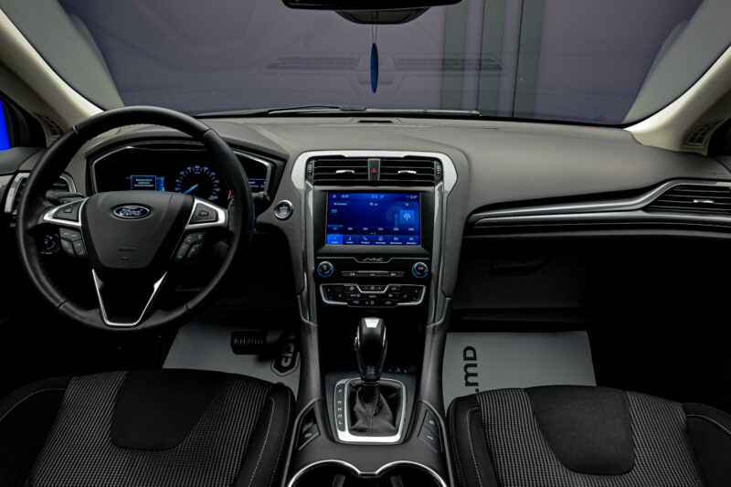 Ford Mondeo 2022 5/13