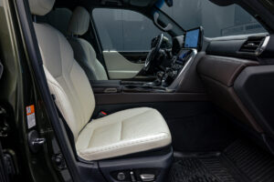 Lexus LX Series 500d2022 6/15