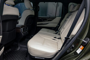 Lexus LX Series 500d2022 7/15