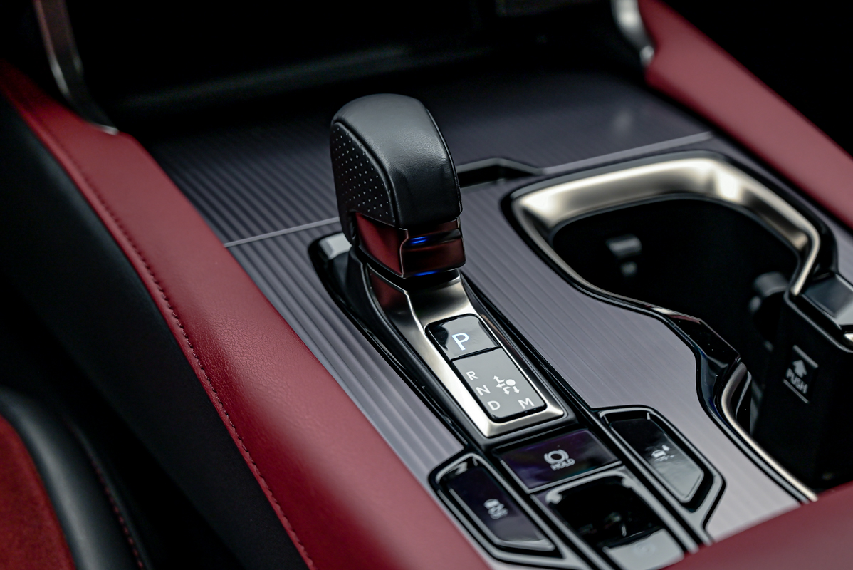 Lexus RX 500h2023 12/17