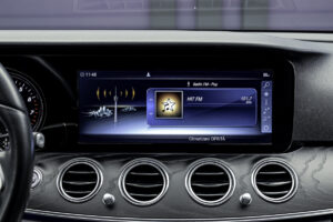 Mercedes-Benz E-Class 2018 10/16