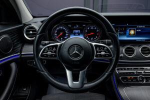 Mercedes-Benz E-Class 2018 9/16