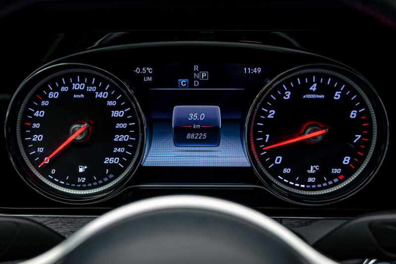 Mercedes-Benz E-Class 2018 8/16