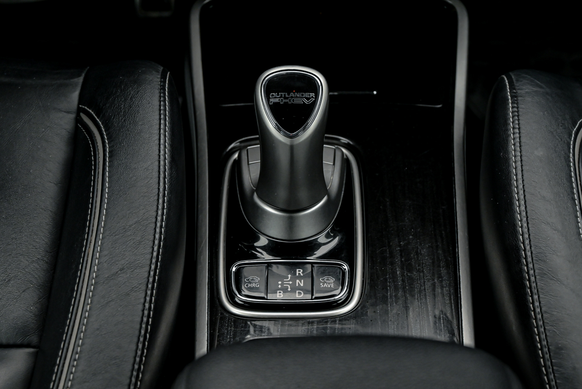 Mitsubishi Outlander 2017 11/14