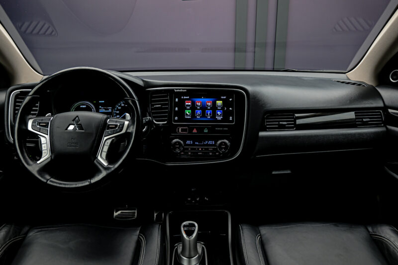 Mitsubishi Outlander 2017 5/14