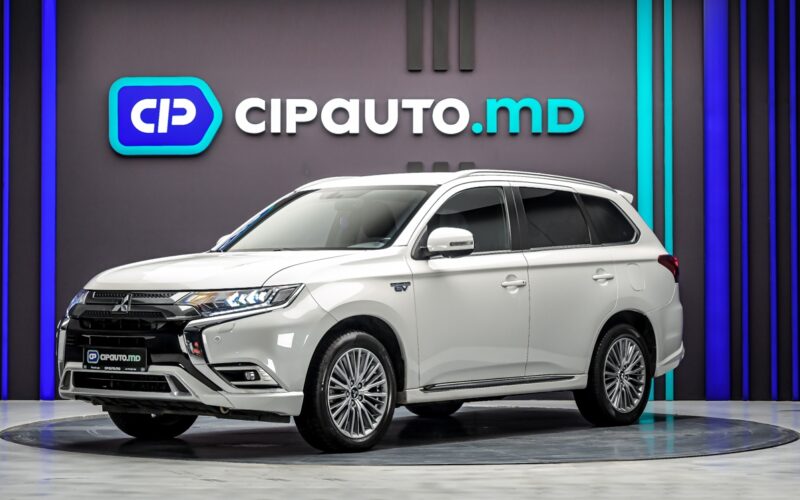 Mitsubishi Outlander 2020 - 153 000 km - Plug-in Hybrid - Automată