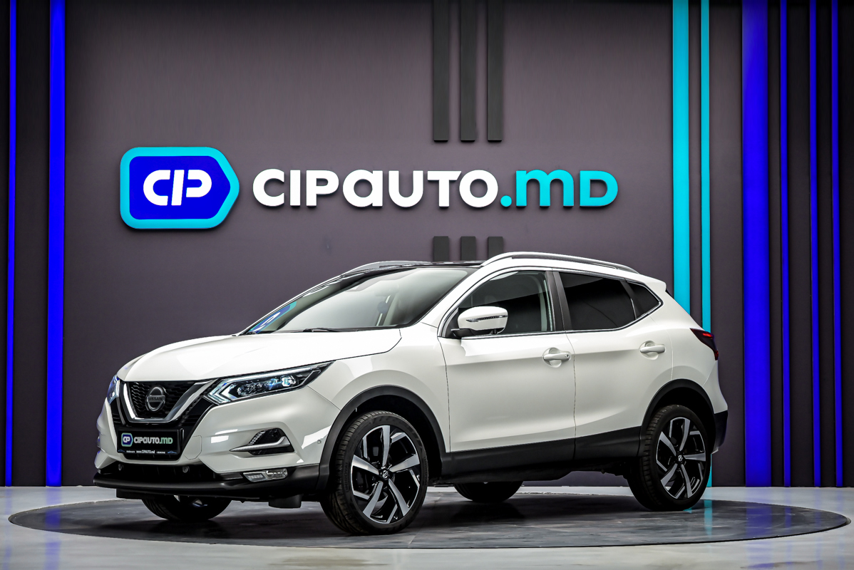 Nissan Qashqai 2018 - 122 000 km - Benzina - Manuală