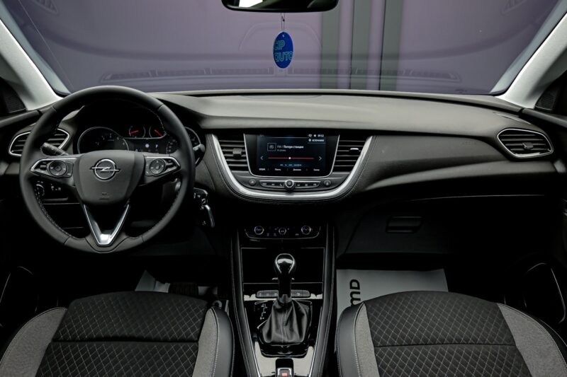 Opel Grandland X 2021 5/12