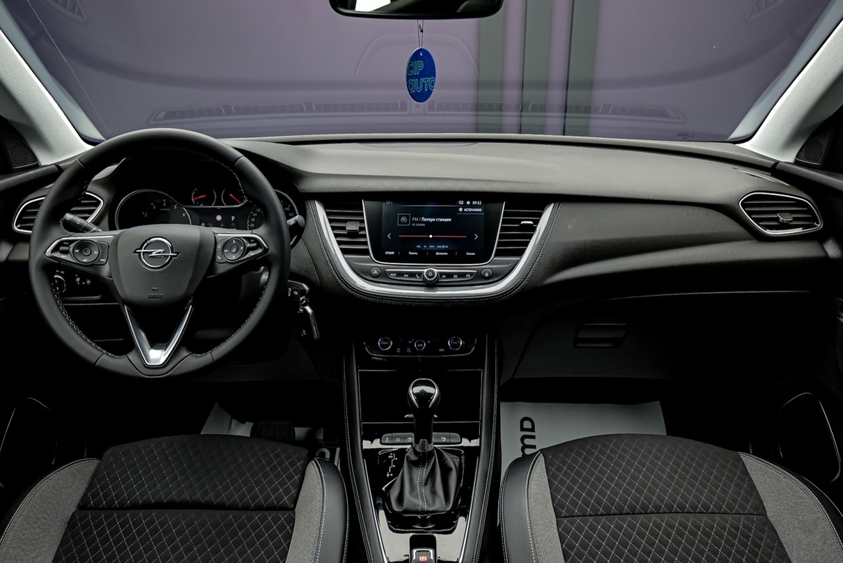 Opel Grandland X 2021 5/12