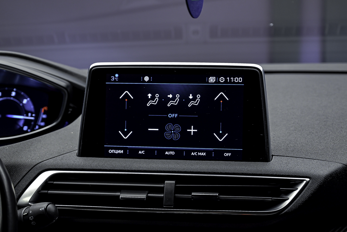 Peugeot 3008 2019 10/14