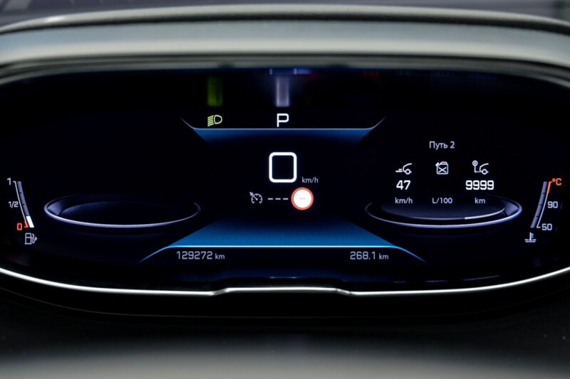 Peugeot 3008 2021 8/13