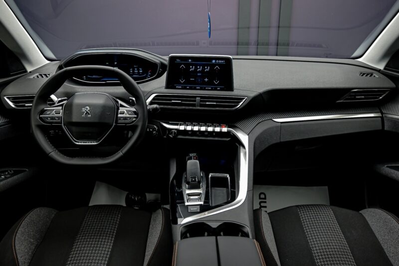 Peugeot 5008 2018 5/14