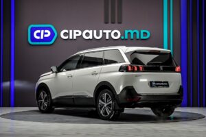 Peugeot 5008 2021 2/14