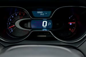 Renault Captur 2016 8/12