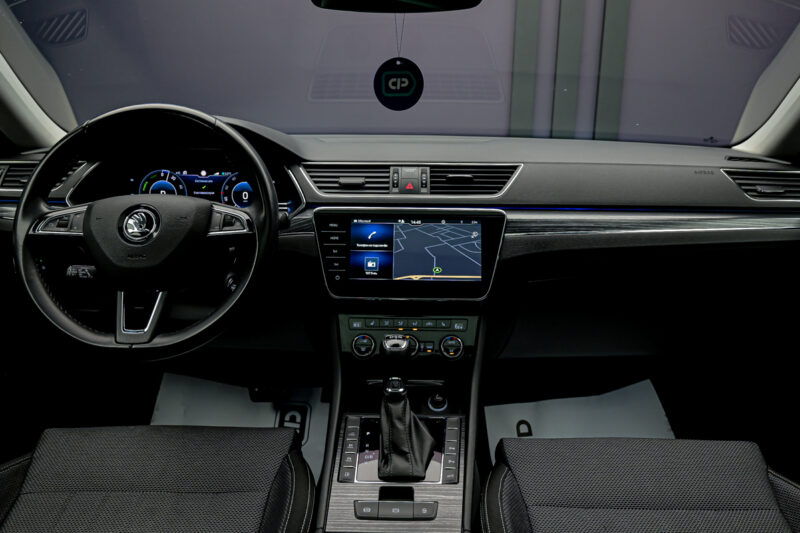 Skoda Superb iV2020 5/15