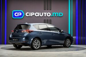 Toyota Auris 2015 3/13