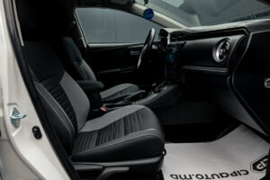 Toyota Auris 2018 6/13