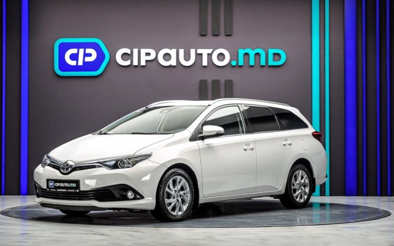 Toyota Auris 2018 - 187 000 km - Diesel - Manuală
