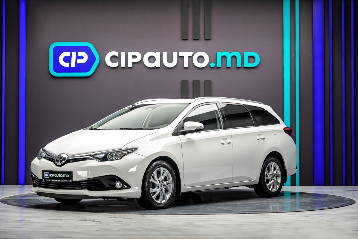 Toyota Auris 2018 - 187 000 km - Diesel - Manuală