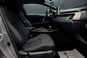 Toyota C-HR 2020 6/14