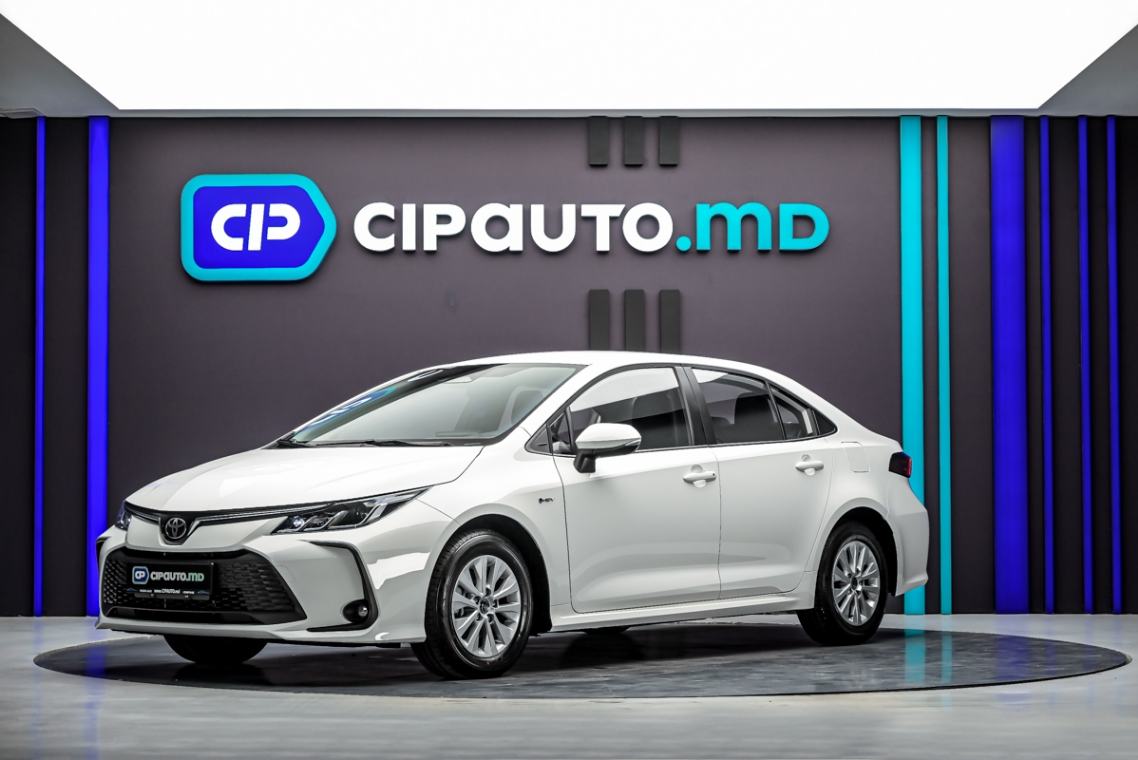 mașina Toyota Corolla