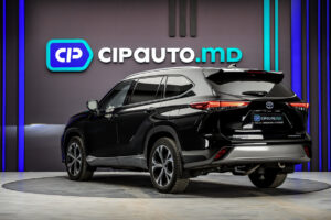 Toyota Highlander 2024 2/15