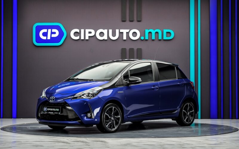 Toyota Yaris 2017 - 150 000 km - Hybrid - Automată