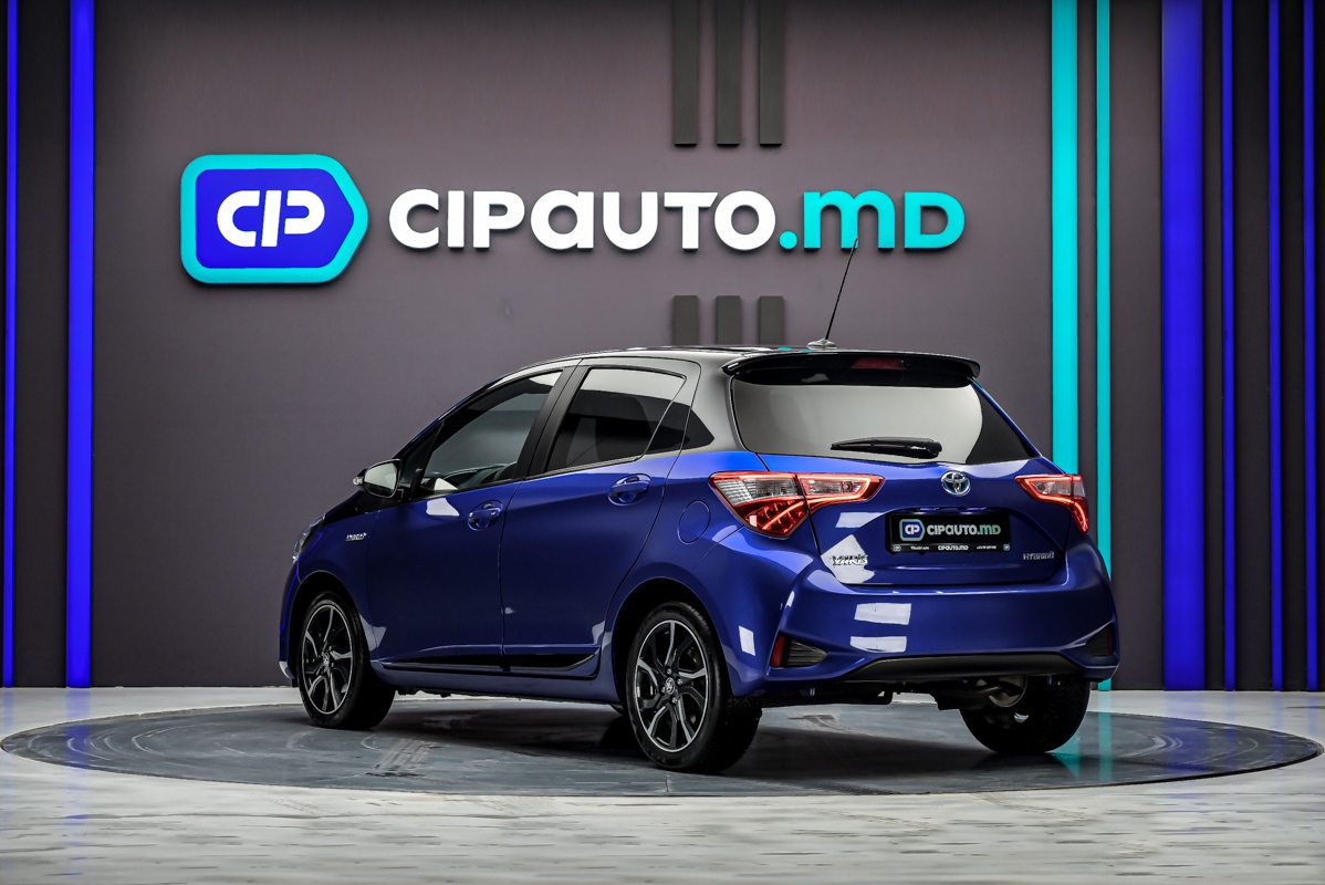 Toyota Yaris 2017 2/13