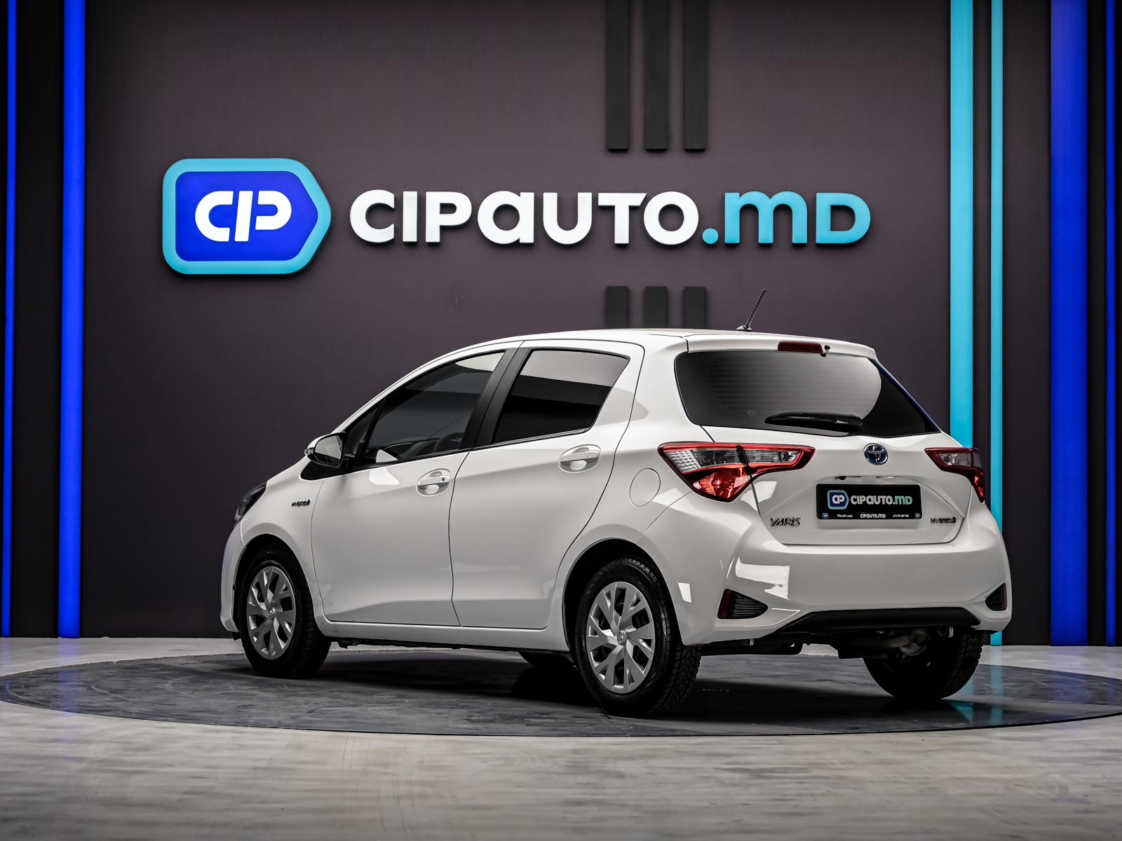 Toyota Yaris 2018 2/12