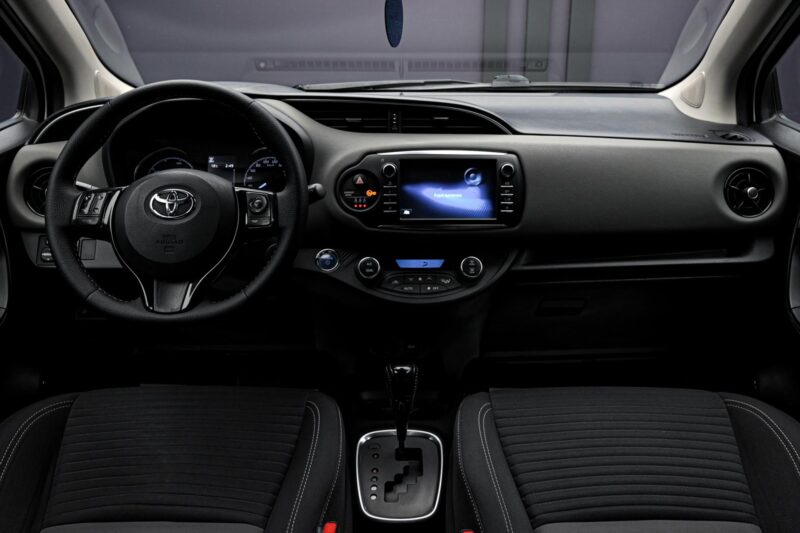 Toyota Yaris 2018 5/12