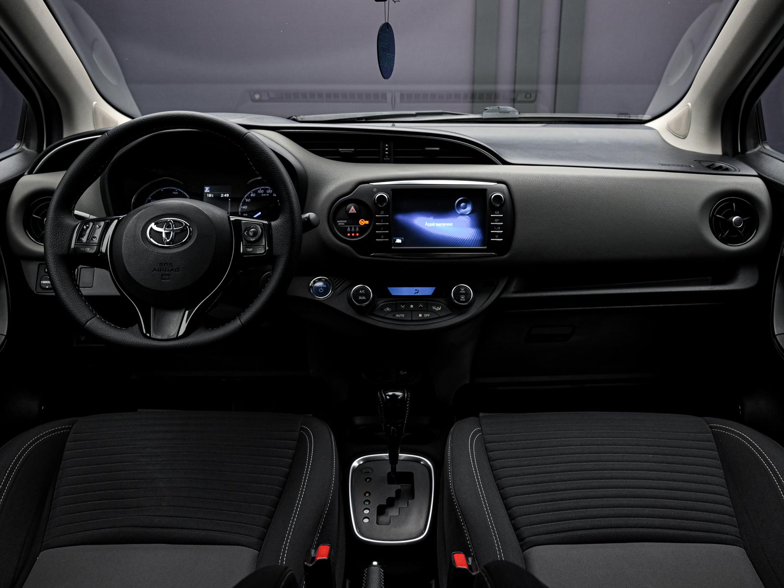 Toyota Yaris 2018 5/12