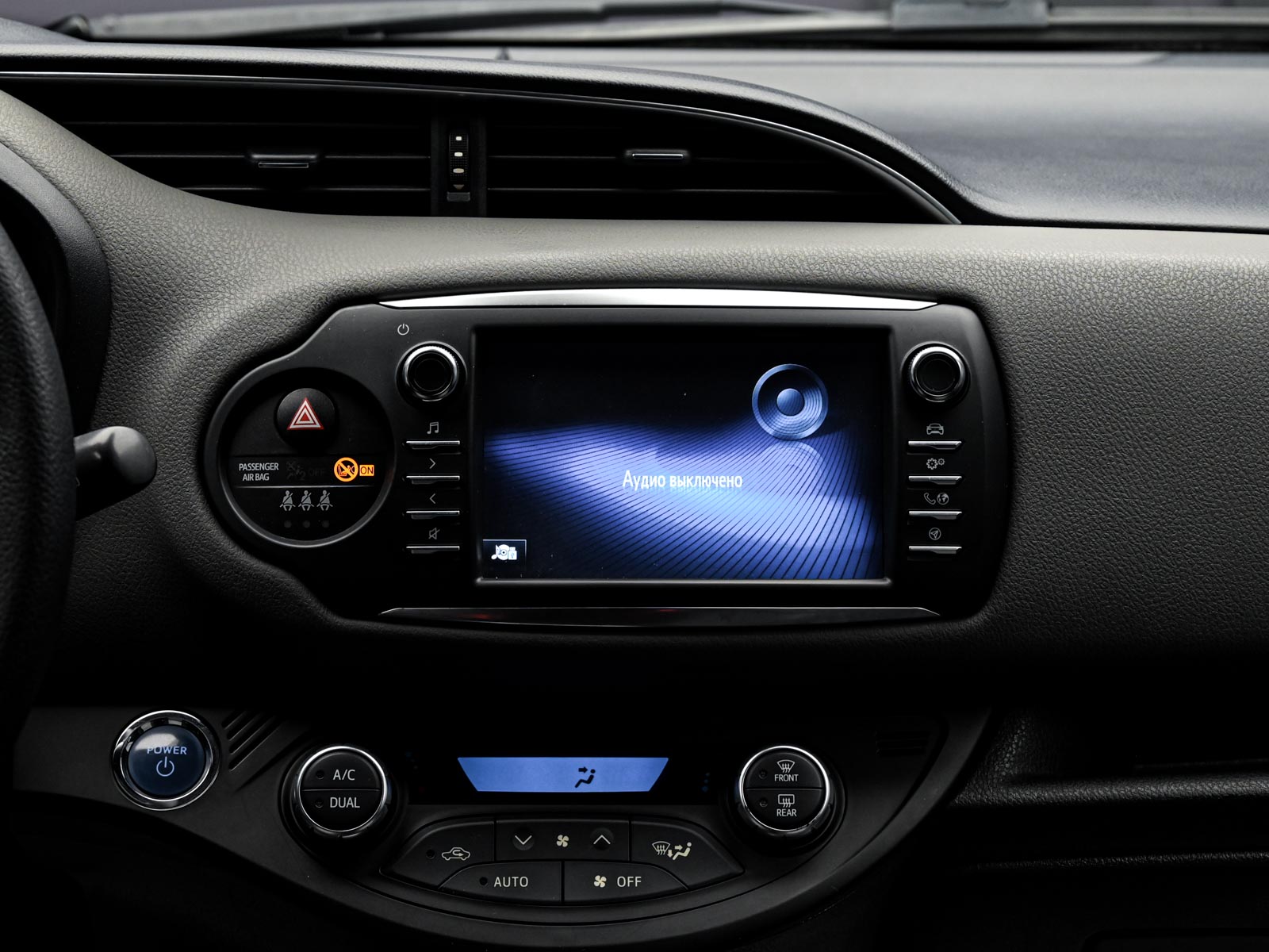 Toyota Yaris 2018 10/12