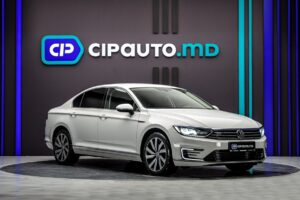 Volkswagen Passat GTE2017 4/14