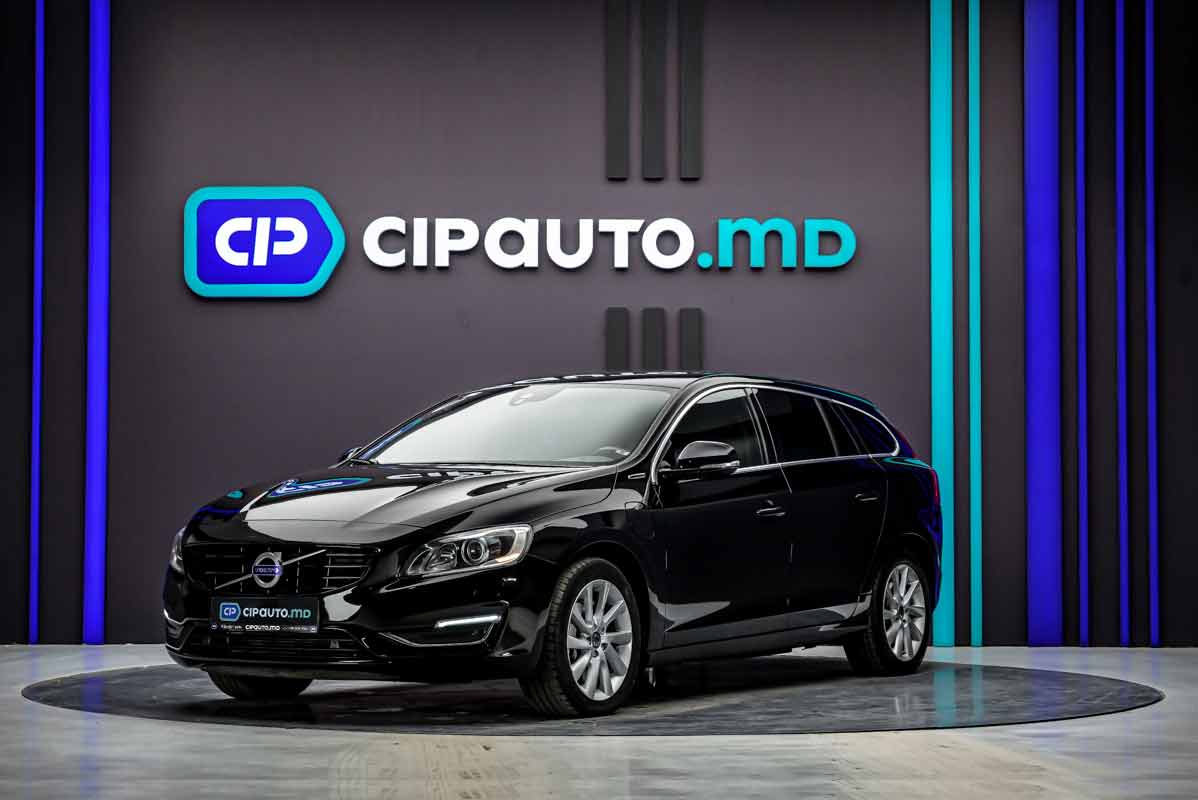 Volvo V60 2014 - 214 000 km - Plug-in Hybrid (Diesel) - Automată