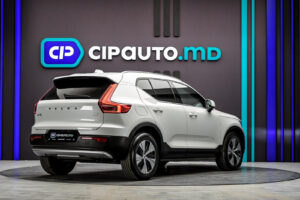 Volvo XC40 2021 3/13