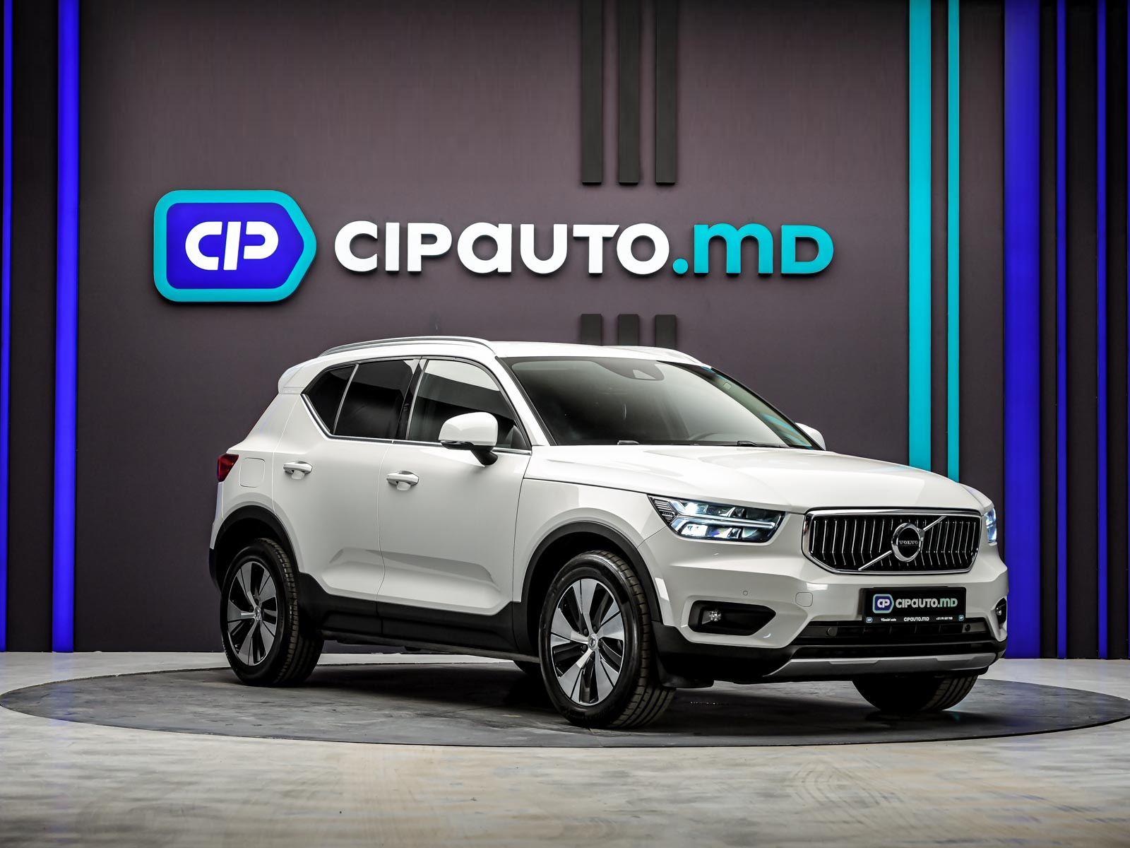 Volvo XC40 2021 4/13