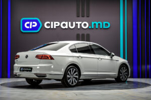 Volkswagen Passat GTE2017 3/13