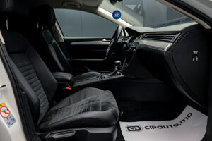 Volkswagen Passat GTE2017 6/13