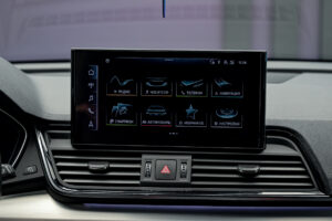 Audi Q5 55 TFSIe2021 10/16