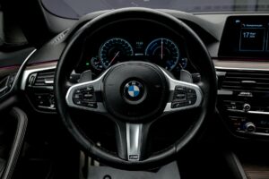 BMW 5 Series 530e2018 9/16